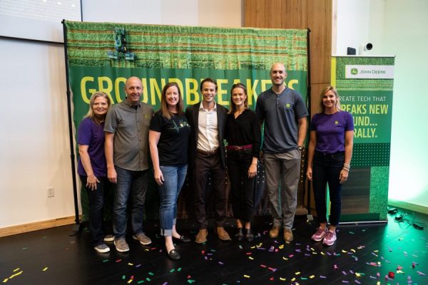 Read more about the article John Deere and the Austin Technology Incubator Announce Winners of GroundBreakers Austin, a Pitch Competition for Innovative Software and Hardware Technologies